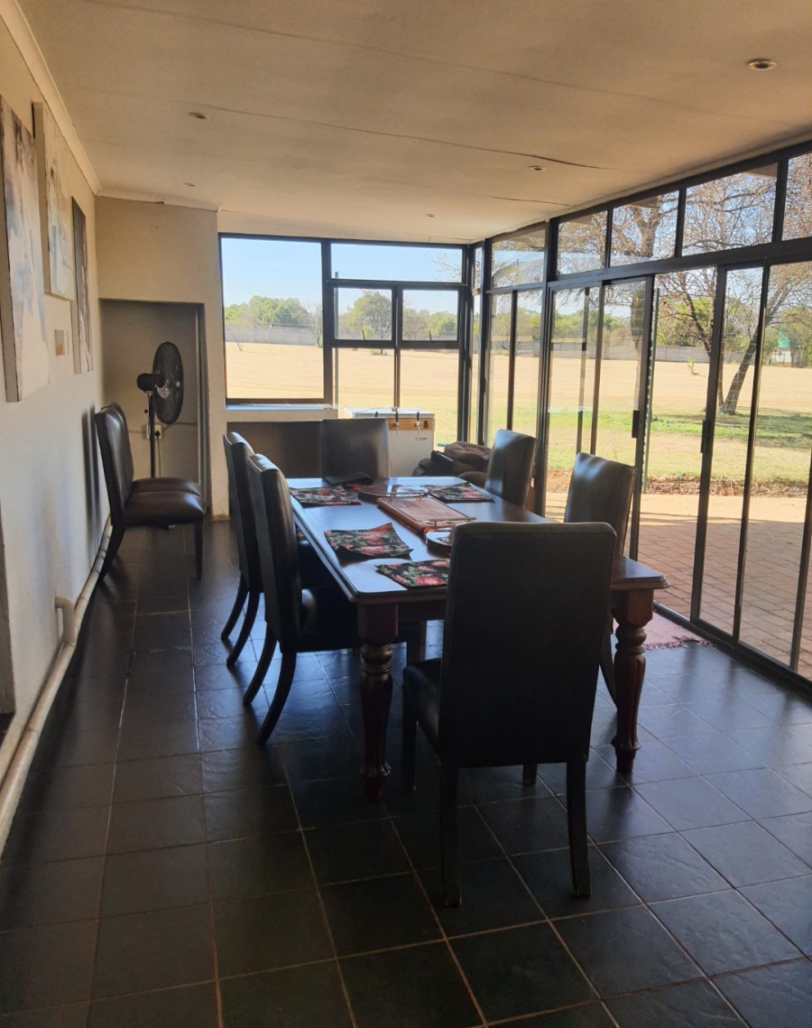 5 Bedroom Property for Sale in Rietfontein A H North West